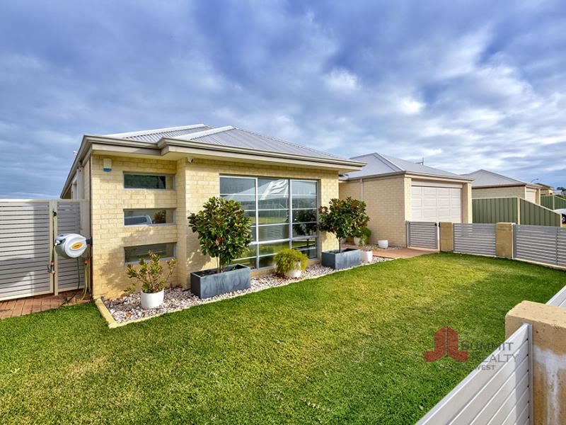 51 Leschenault  Parade, Australind WA 6233