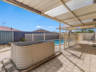 12 Belmont Close, Port Kennedy WA 6172