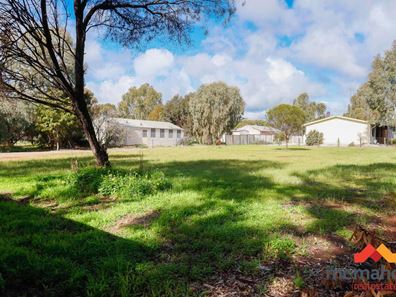 Lot 4, 2 Eighth Road, York WA 6302