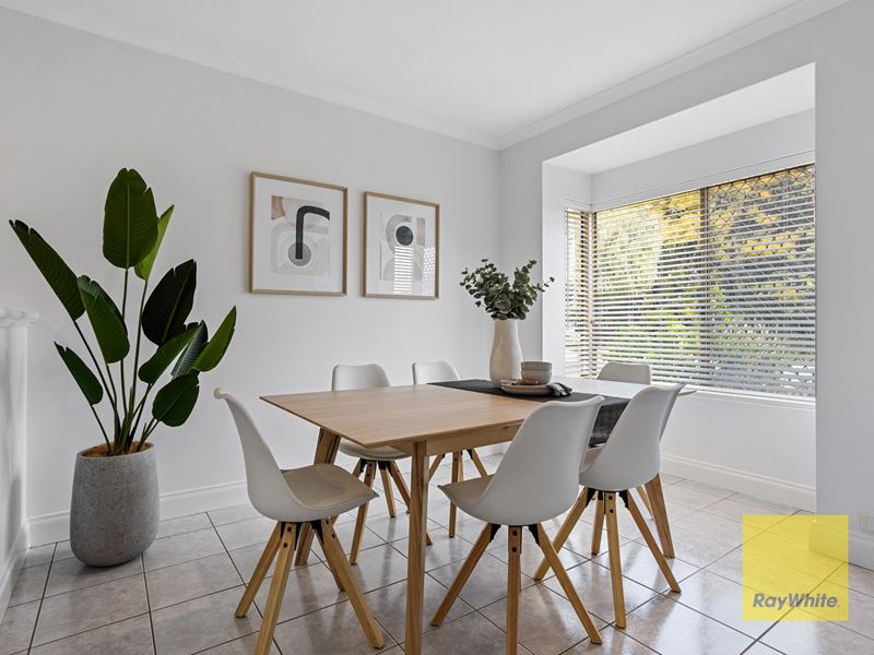 2/13 Kobelke Street, Dianella