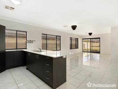 64 Forward Street, Baldivis WA 6171