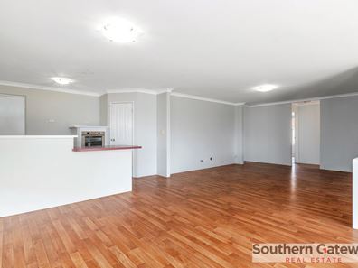 19 Toledo Circuit, Port Kennedy WA 6172