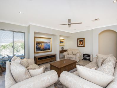 11 Wagner Turn, Baldivis WA 6171