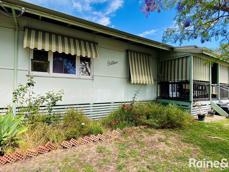 20 Jinda Road, Koongamia