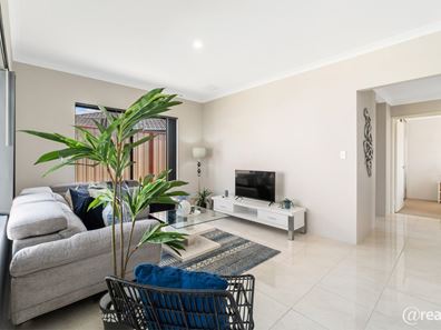 3/44 Russell Road, Madeley WA 6065