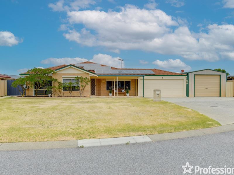 7 Ryde Close, Warnbro WA 6169