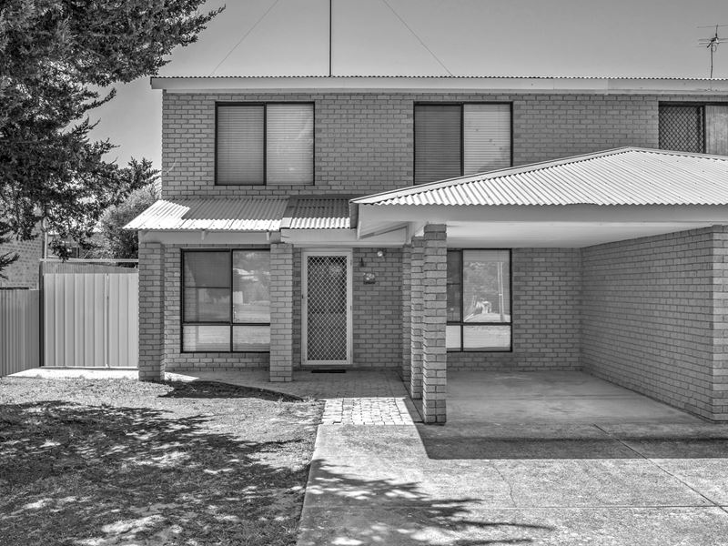 1/8 Eone Street, Falcon