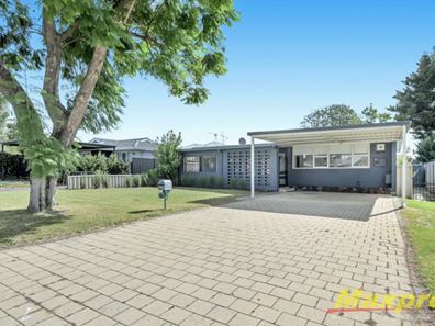 18 Devon Way, Lynwood WA 6147