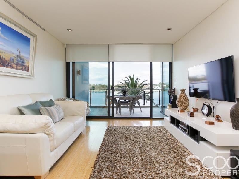 205/70 Canning Beach Road, Applecross WA 6153