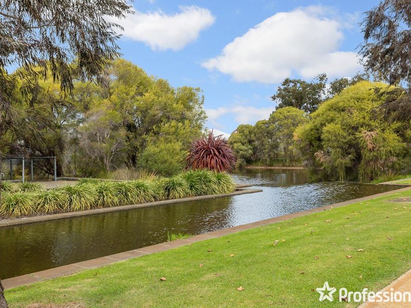 10 Salford Lane, Canning Vale