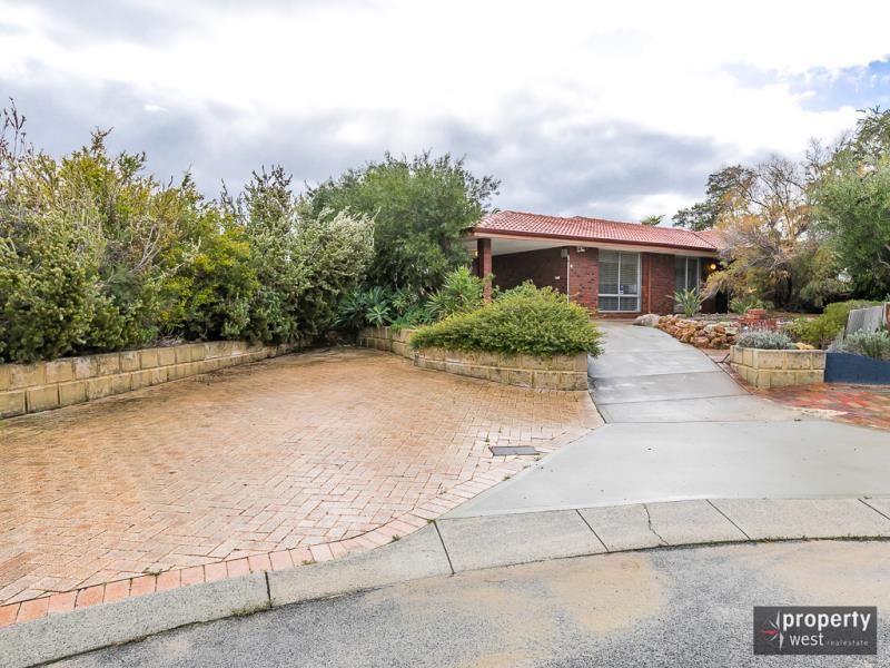 3 Pelican Place, Heathridge WA 6027