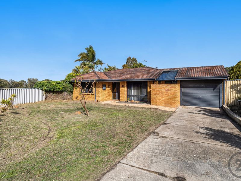 11 Boronia Close, Halls Head WA 6210