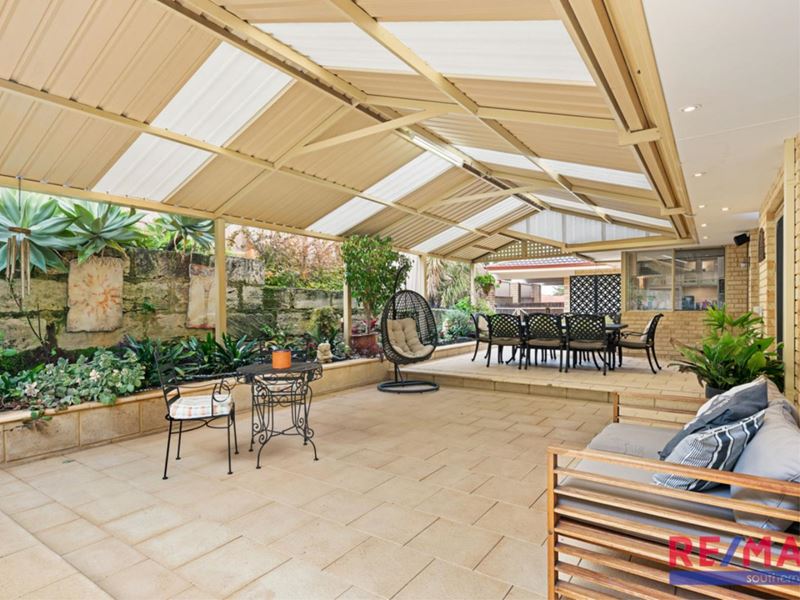 4 Wishaw Grove, Leeming