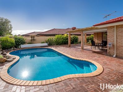 11 Elata Court, Thornlie WA 6108