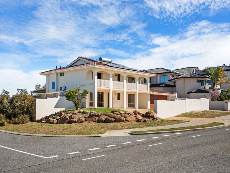 56 Le Souef Drive, Kardinya
