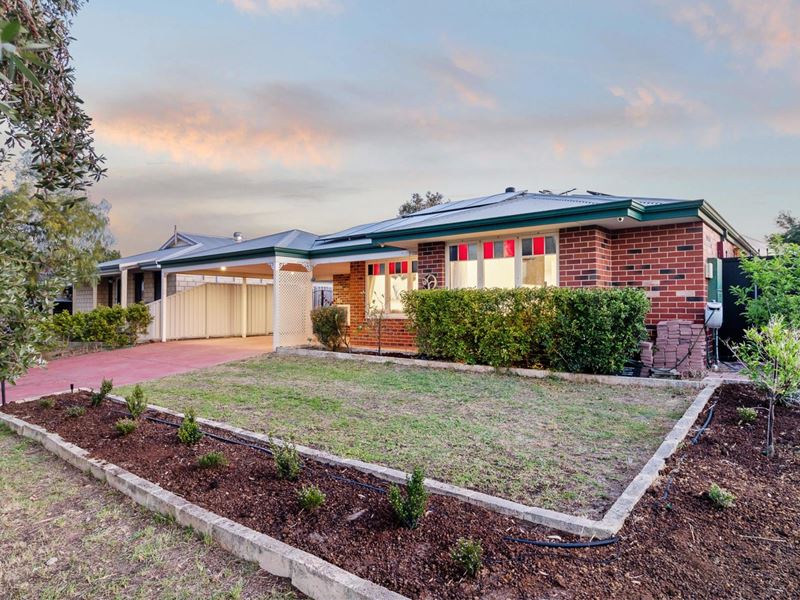 60 Gentle Circle, South Guildford WA 6055