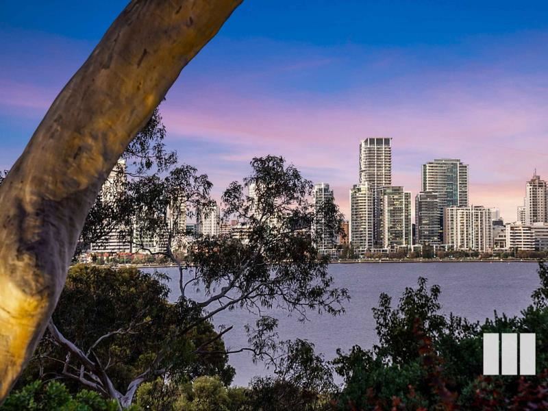 4/154 Mill Point Road, South Perth