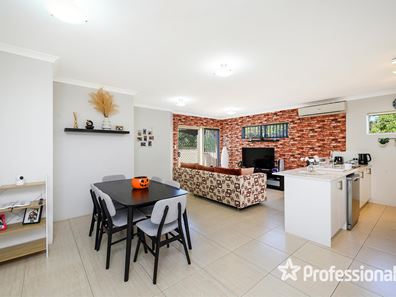 15A Curlington Crescent, Balga WA 6061