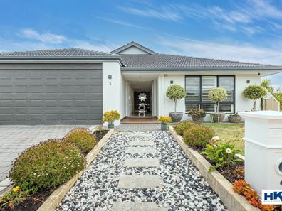 2 Rollo Way, Caversham WA 6055