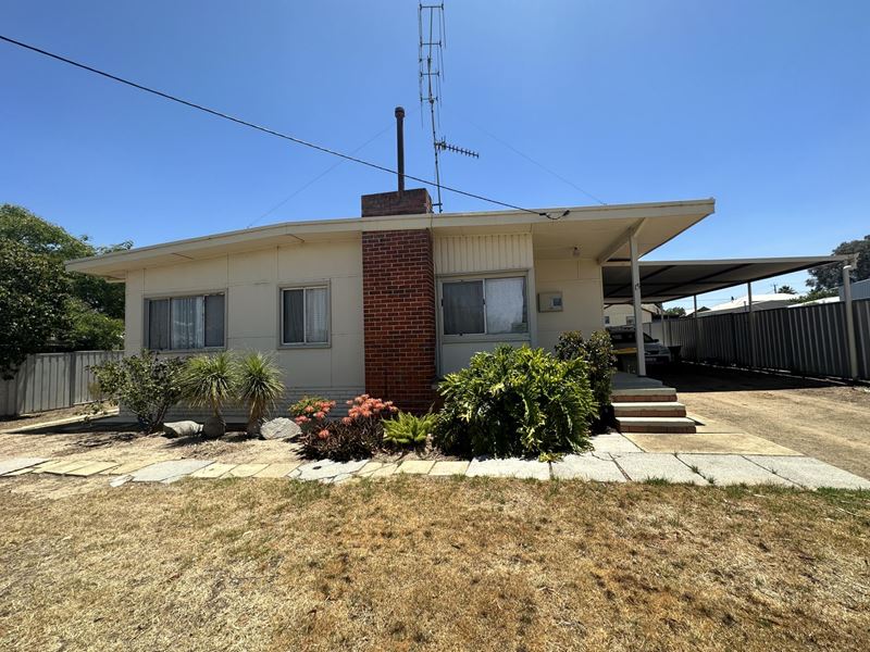 15 Francis Street, Katanning