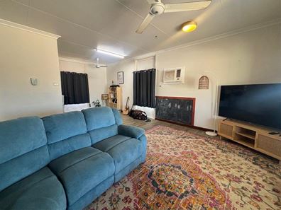 7 Morgan Way, Morgantown WA 6701