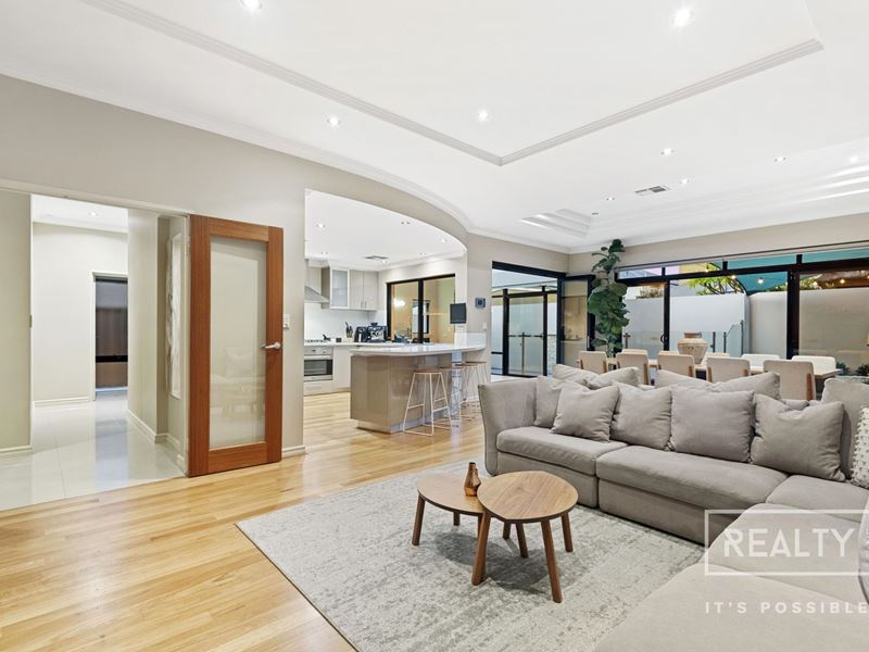 15 Veneto Way, Stirling