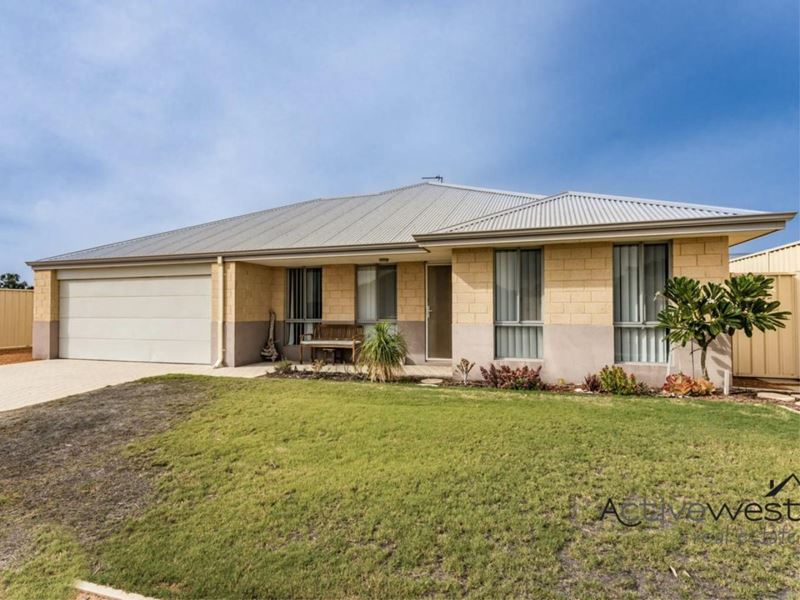 11 Corallina Quays, Sunset Beach