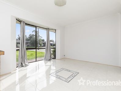 6 Kruse Place, Mirrabooka WA 6061