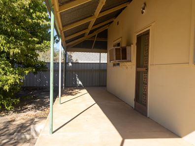 46 Pollock Avenue, Merredin WA 6415