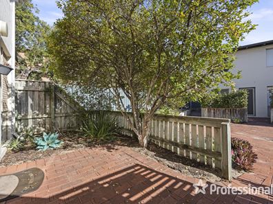 5/311 Harborne Street, Glendalough WA 6016