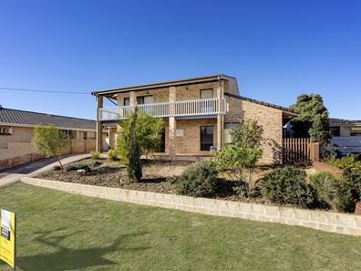 35 Maidstone Street, Mount Tarcoola WA 6530