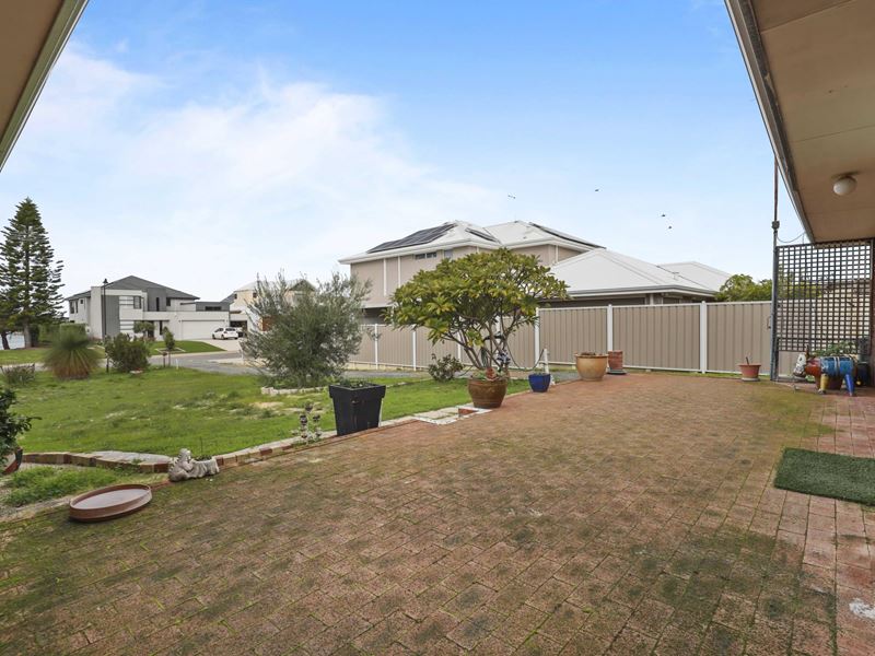 10 Queen Parade, Wannanup