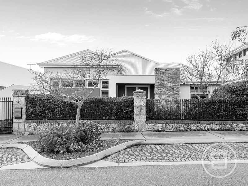 12 The Embankment, South Guildford WA 6055