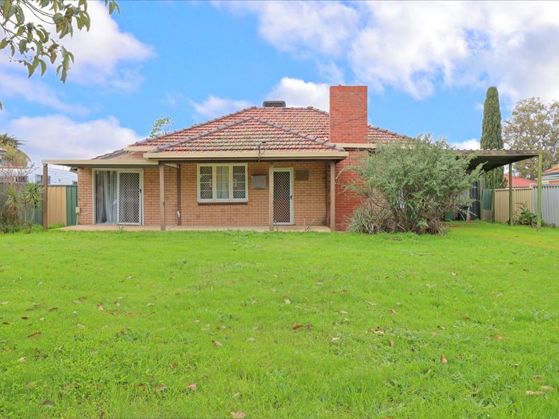 22 Congdon Avenue, Pinjarra WA 6208