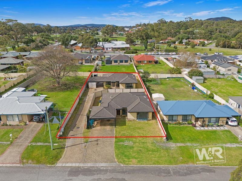 32 Preiss Street, Lockyer WA 6330