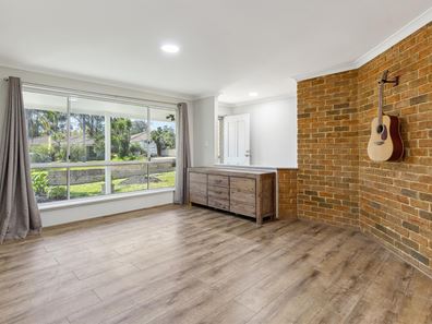 20 Taylor Close, Leda WA 6170