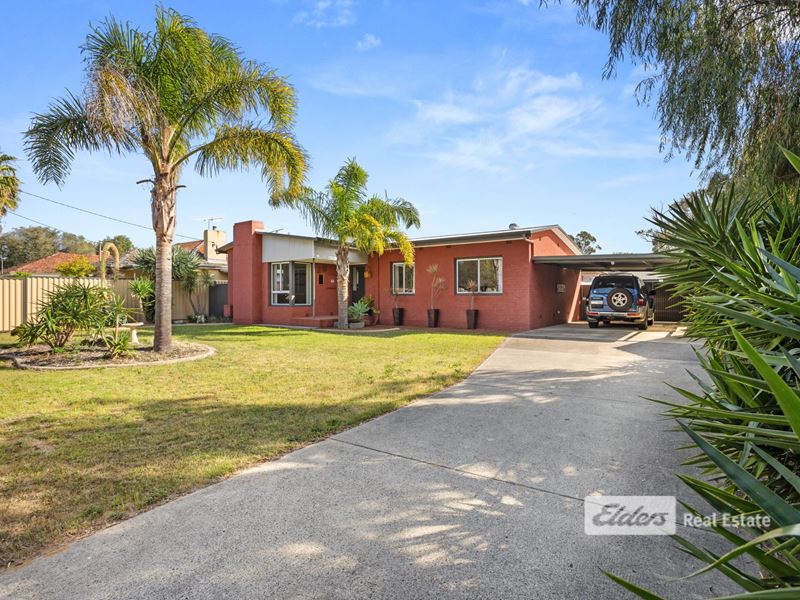 36 Hudson Road, Withers WA 6230