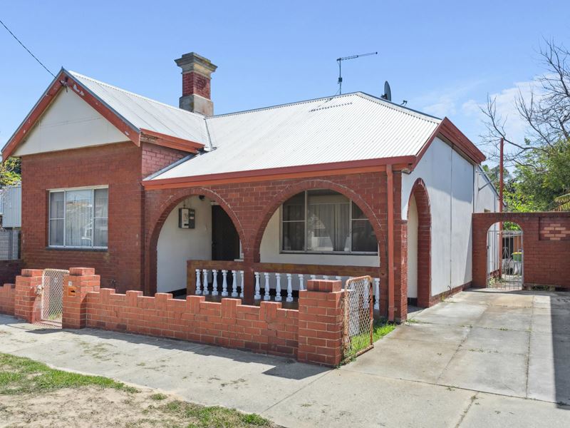 16 Lefroy Road, South Fremantle