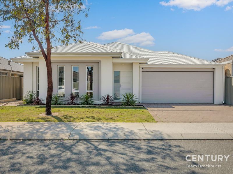 3 Willandra Parkway, Wandi WA 6167