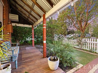 6 Allpike Street, Guildford WA 6055