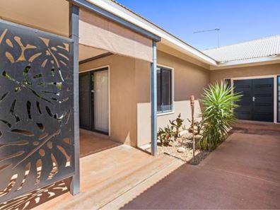 16 Windgrass Way, Nickol WA 6714