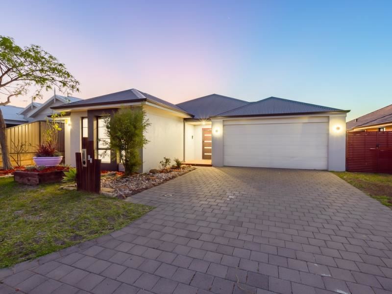 43 Tranquility Crescent, Aveley