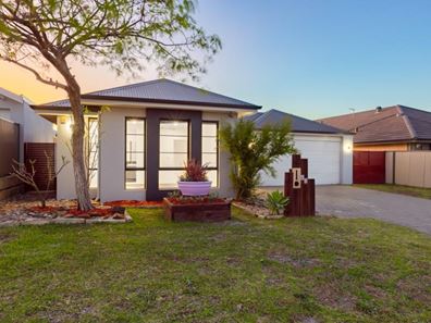 43 Tranquility Crescent, Aveley WA 6069