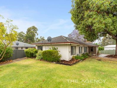 165 Coolgardie Street, Mundaring WA 6073