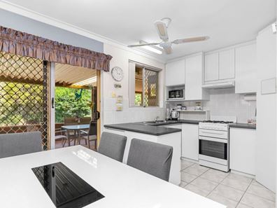 3 Glencairn Way, Parkwood WA 6147