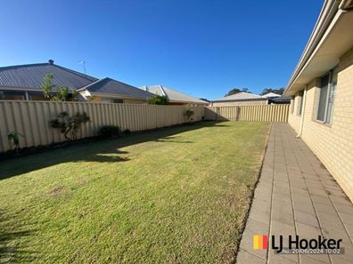 30 Splendid Gardens, Harrisdale WA 6112