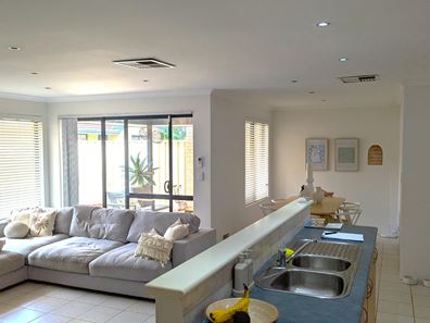 2/22 Elsfield, Bassendean WA 6054