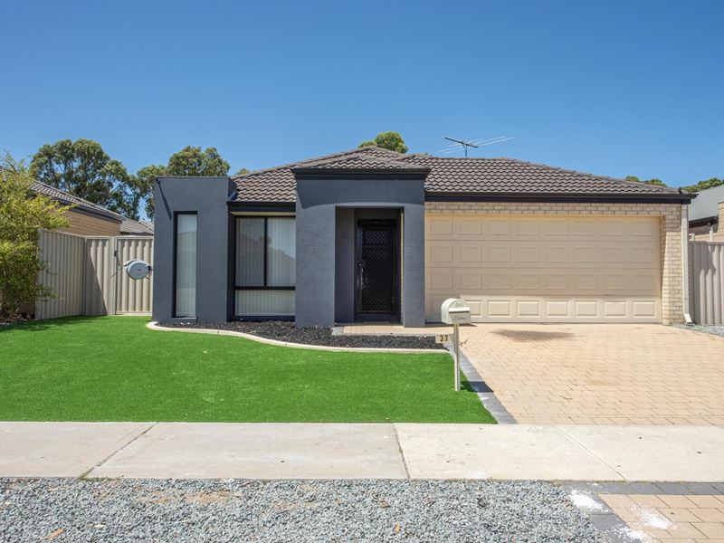 37 Coffs Bend, Secret Harbour