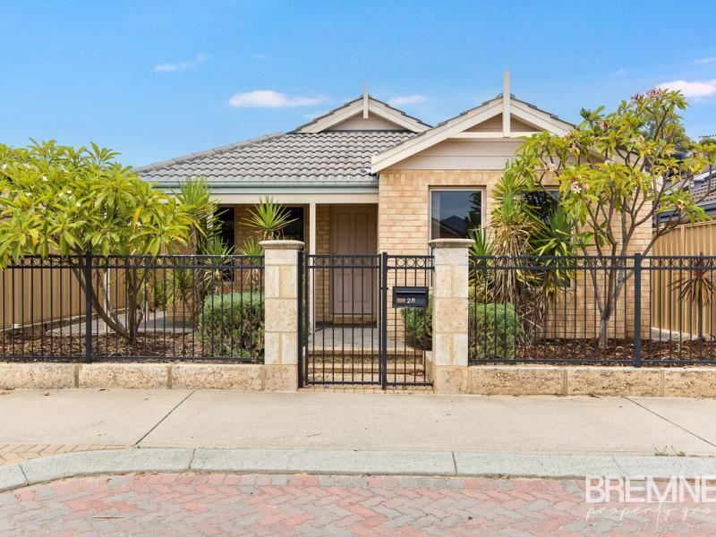 28 Dewsbury Drive, Bertram WA 6167