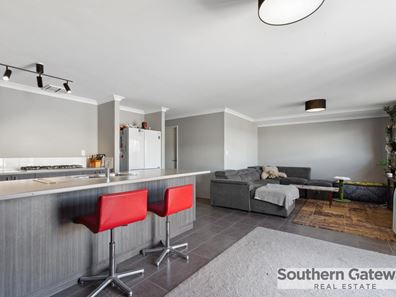 34 Walden Street, Wellard WA 6170